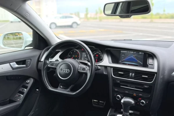 Makine me qera Audi A4 – 2.0 TDI | Automatike duke filluar nga 50 euro dita