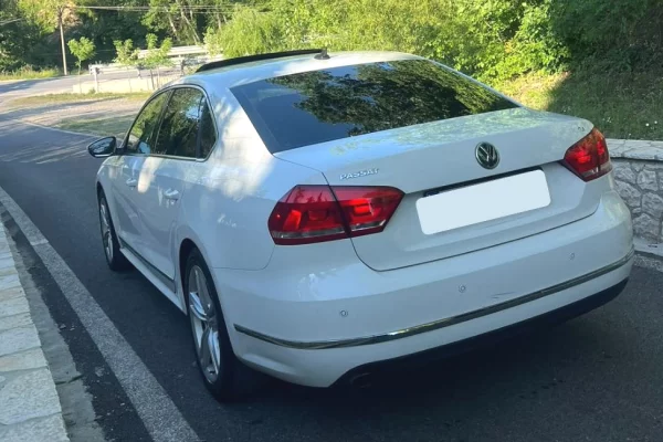 Makine me qera Volkswagen Passat SEL – 2.0 Diesel | Automatike duke filluar 50 euro dita