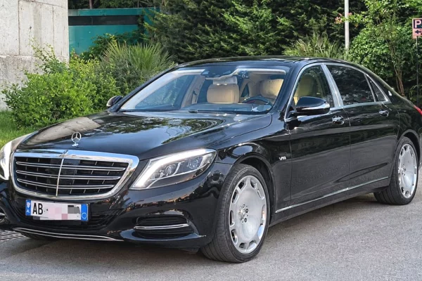 Mercedes-Benz S600 Maybach V12 – Ekskluzivitet, Fuqi dhe Luks i Pakrahasueshëm