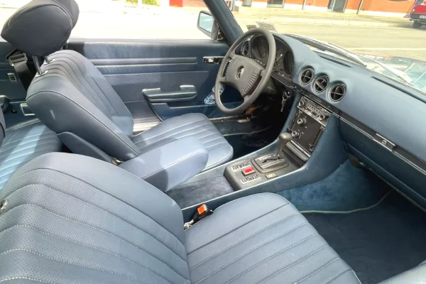Makine me qera ne rinas tirane Mercedes-Benz 450 SLC 1973 – Klasik, Elegant & Ikonik