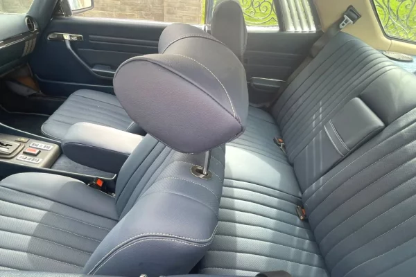 Makine me qera ne rinas tirane Mercedes-Benz 450 SLC 1973 – Klasik, Elegant & Ikonik
