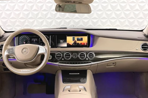Makine me qera ne rinas tirane mercedes s class duke filluar nga 150 euro dita 