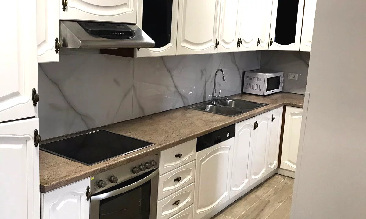 Shtepi me qera Apartament ne Tirane, 2+1, Mobilimi E mobiluar, Pagesa 600  Euro.