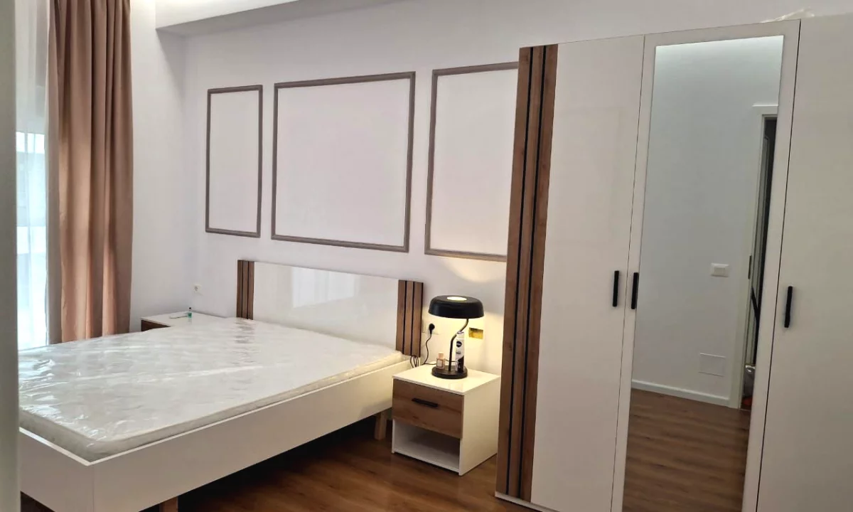 Shtepi me qera Apartament ne Tirane, 1+1, Mobilimi E mobiluar, Pagesa 550  Euro.