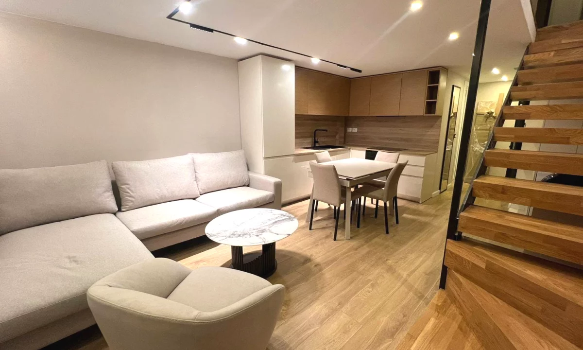 Shtepi me qera Apartament ne Tirane, 1+1, Mobilimi E mobiluar, Pagesa 600  Euro.