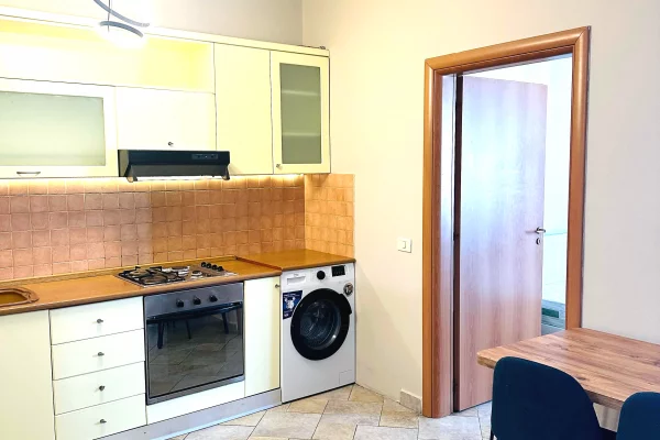 House for Sale 2+1 in Tirana - 21,000,000 Leke