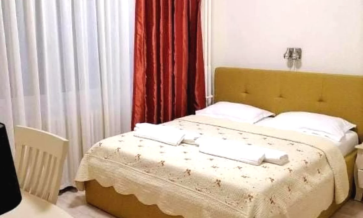 Shtepi me qera Apartament ne Tirane, 2+1, Mobilimi E mobiluar, Pagesa 48,000  Leke.