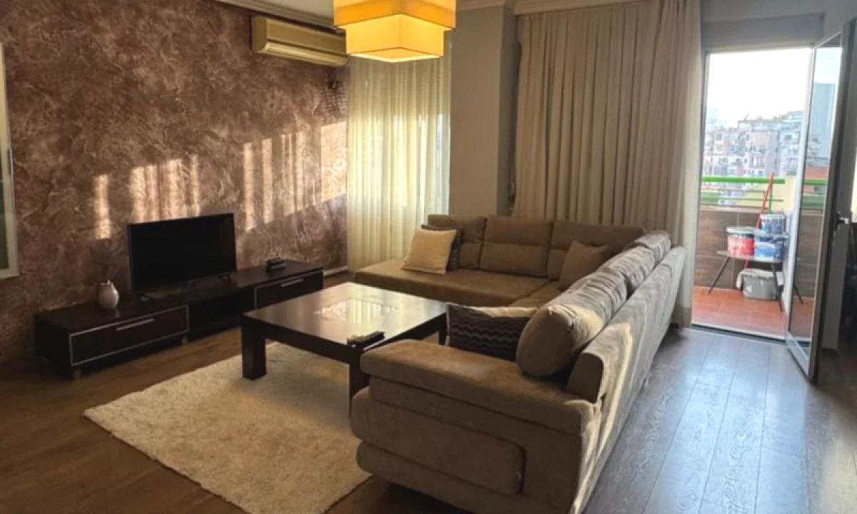 Shtepi me qera Apartament ne Tirane, 2+1, Mobilimi E mobiluar, Pagesa 75,000  Leke.