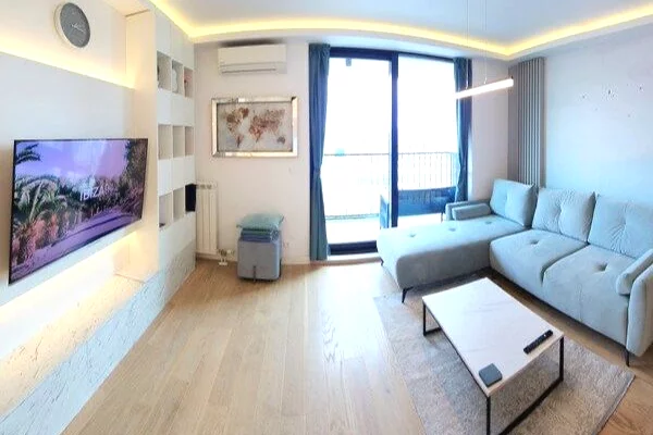 Bill Klinton/Kodra e Diellit, jepet me qera apartament modern 1+1.