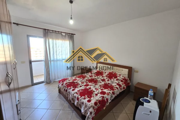 Shtepi me qera Apartament ne Durres, 2+1, Mobilimi E mobiluar, Pagesa 400  Euro.