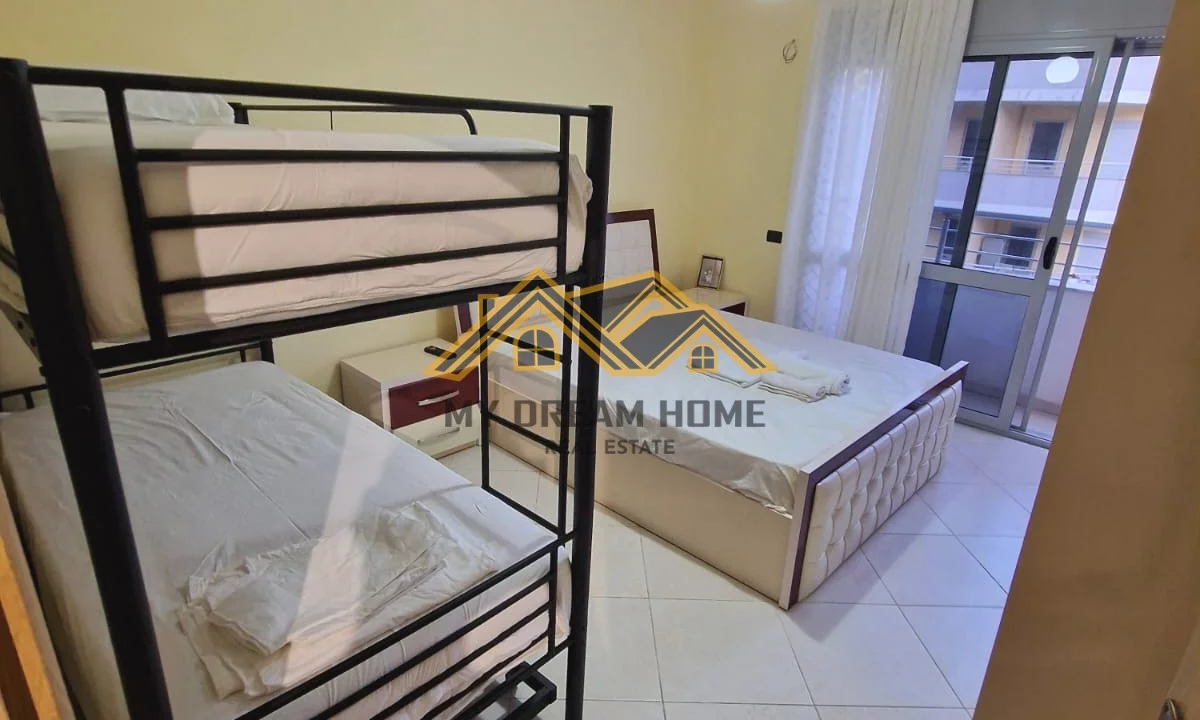 Appartamento in vendita a Durazzo 2+1, Arredato