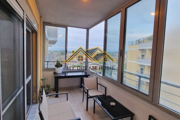 Appartamento in vendita a Durazzo 2+1, Arredato