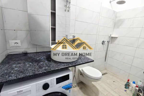 Appartamento in vendita a Durazzo 1+1, Arredato