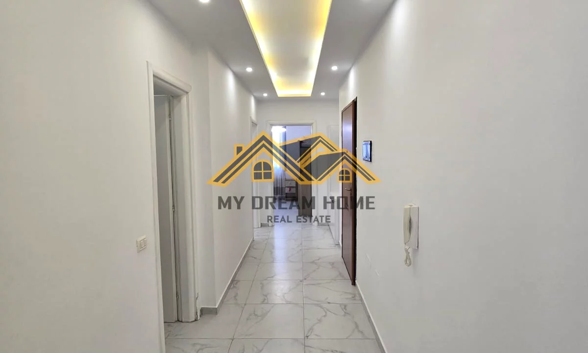 Shtepi me qera Apartament ne Durres, 2+1, Mobilimi E mobiluar, Pagesa 600  Euro.