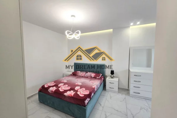 Shtepi me qera Apartament ne Durres, 2+1, Mobilimi E mobiluar, Pagesa 600  Euro.