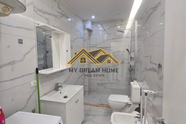 Shtepi me qera Apartament ne Durres, 2+1, Mobilimi E mobiluar, Pagesa 600  Euro.