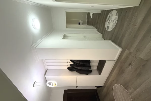 Appartamento in vendita a Tirana 2+1, Arredato