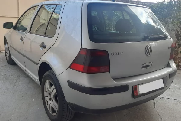 Auto in Vendita a Tirana - 1,500 Euro