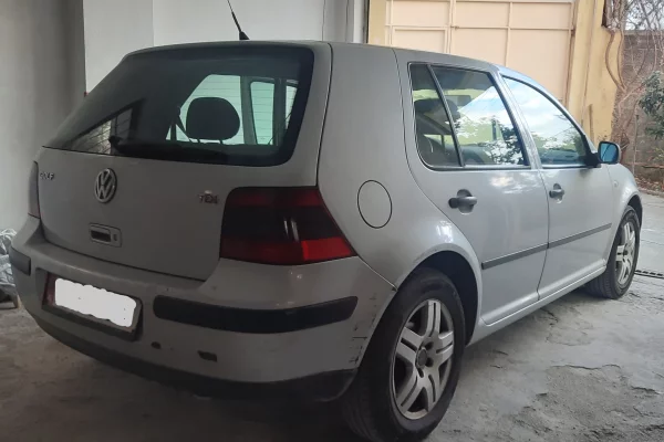 Auto in Vendita a Tirana - 1,500 Euro
