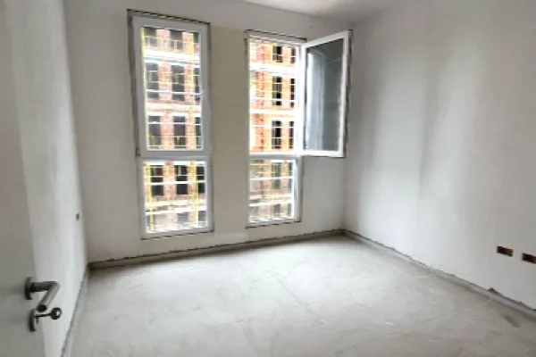 Appartamento in vendita a Tirana 1+1, Vuoto