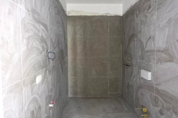 Apartment for sale in Tirana 1+1, Emty