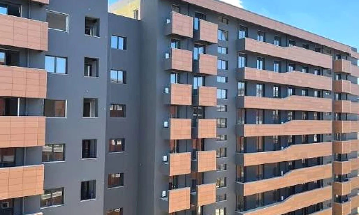 Shtepi ne shitje Apartament ne Tirane, 2+1, Mobilimi E mobiluar, Pagesa 250,000  Euro.