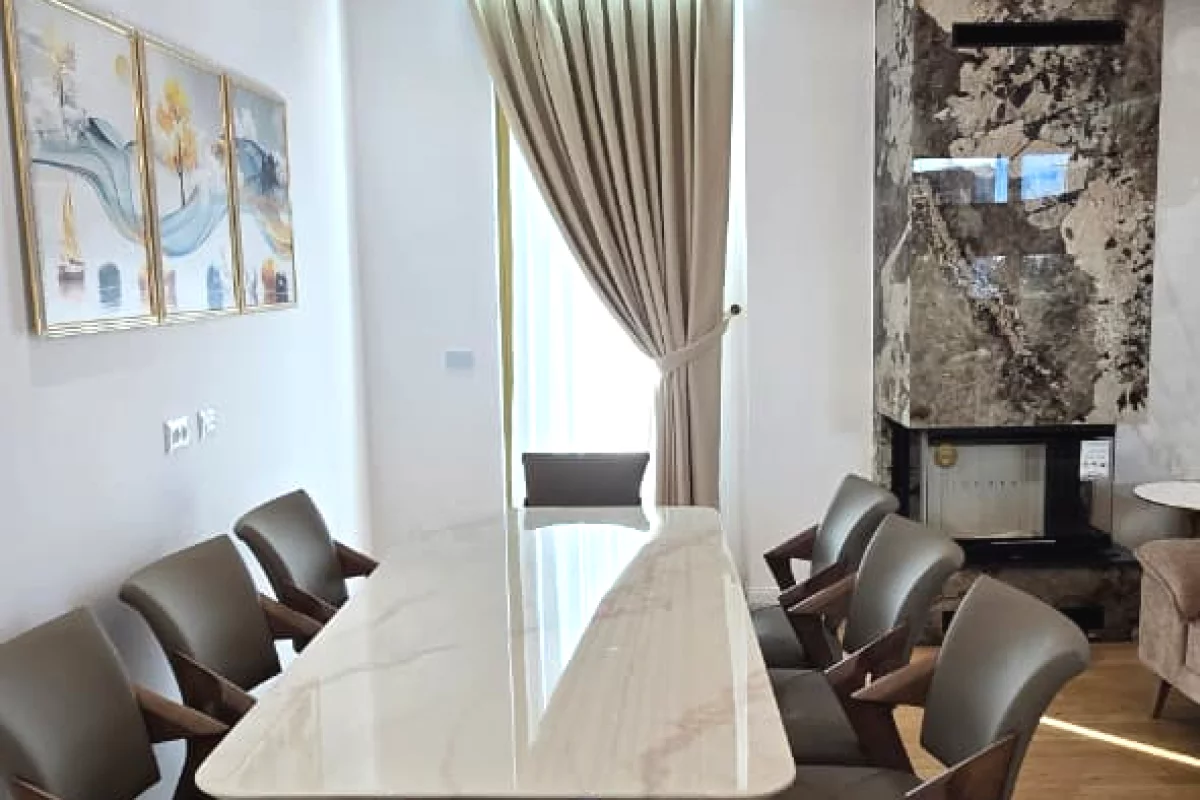 Shtepi me qera Vila Luksoze ne Tirane, 5+1, Mobilimi E mobiluar, Pagesa 3,500  Euro.