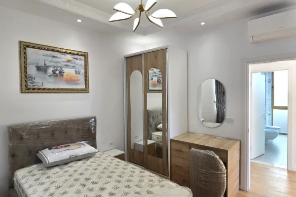 Shtepi me qera Vila Luksoze ne Tirane, 5+1, Mobilimi E mobiluar, Pagesa 3,500  Euro.