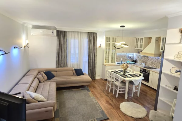 Apartment for rent in Tirana 3+1, Furnished