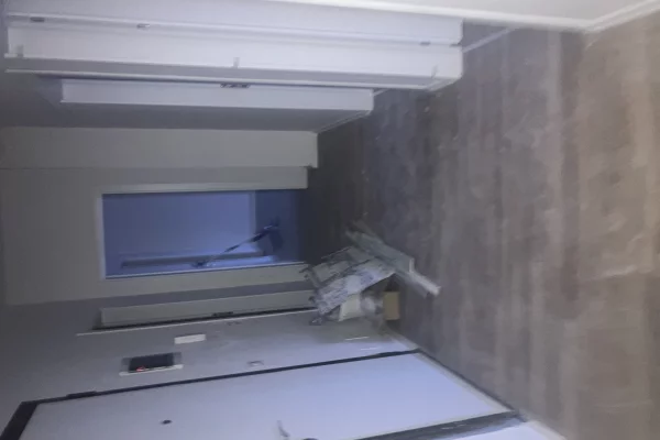 Apartment for rent in Tirana 3+1, Emty