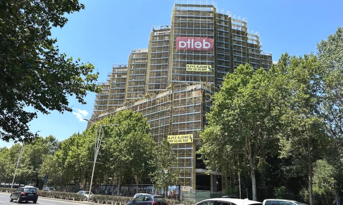 Shtepi ne shitje Apartament ne Tirane, 2+1, Mobilimi Bosh, pa mobiluar, Pagesa 165,000  Euro.