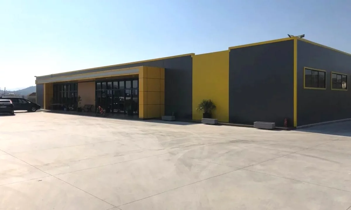 Jepet me qira kapanon ne Prush, Periferia Tiranes!