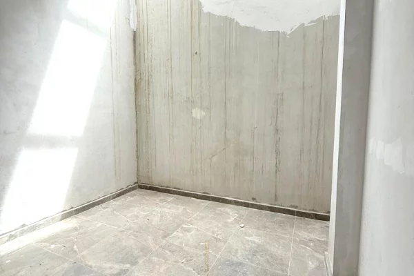 Luxury villas for sale in Tirana 3+1, Emty