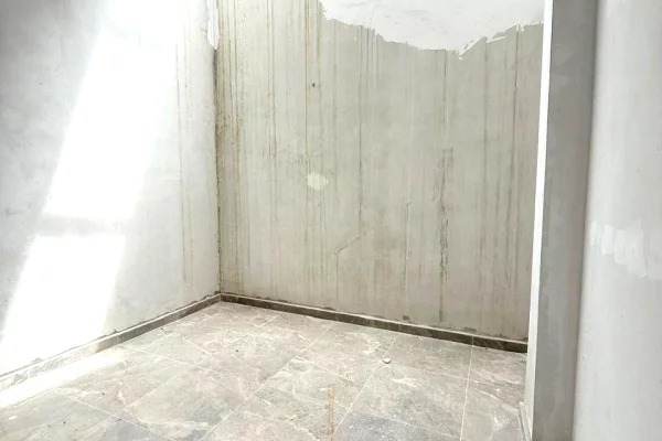 Luxury villas for sale in Tirana 4+1, Emty