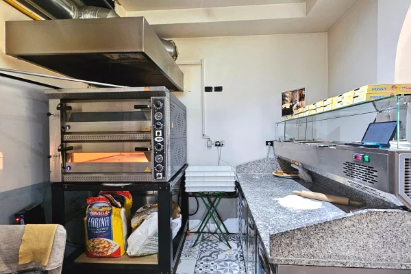 Business Property in Sale 2+1 in Tirana - 20,000 Euro