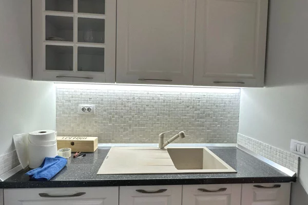 Shtepi me qera Apartament ne Tirane, 2+1, Mobilimi E mobiluar, Pagesa 1,500  Euro.