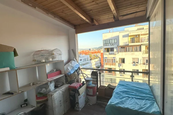 Shtepi ne shitje Apartament ne Tirane, 2+1, Mobilimi Bosh, pa mobiluar, Pagesa 290,000  Euro.
