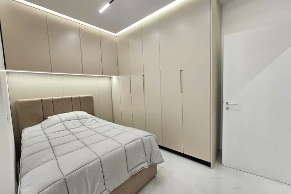 Shtepi me qera Apartament ne Tirane, 2+1, Mobilimi E mobiluar, Pagesa 850  Euro.