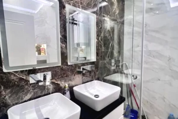 Shtepi ne shitje Apartament ne Sarande, 2+1, Mobilimi E mobiluar, Pagesa 255,000  Euro.
