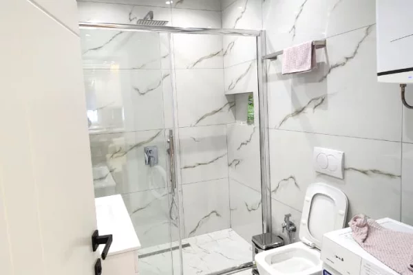Shtepi me qera Apartament ne Tirane, 1+1, Mobilimi E mobiluar, Pagesa 60,000  Leke.