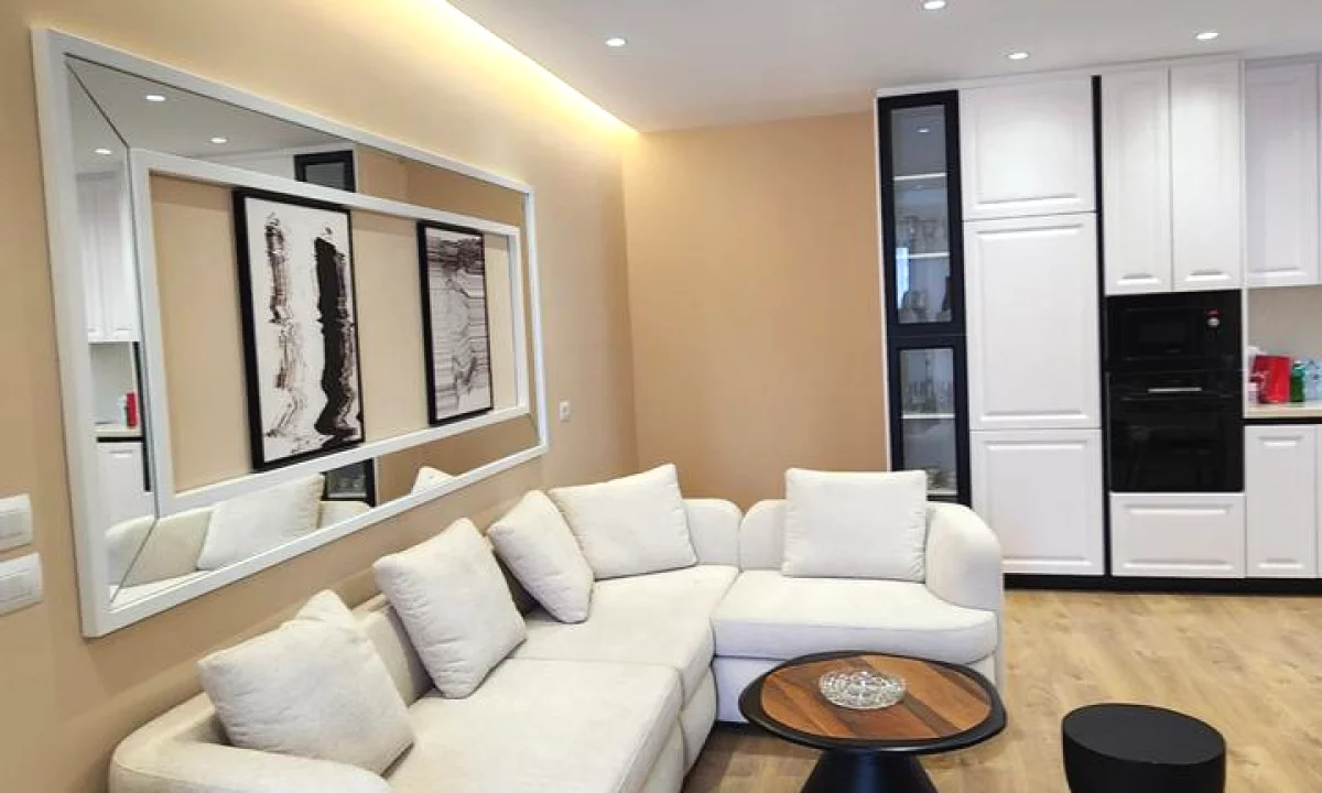 Shtepi ne shitje Apartament ne Tirane, 2+1, Mobilimi E mobiluar, Pagesa 350,000  Euro.