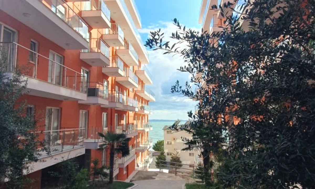 Shtepi ne shitje Apartament ne Lezhe, 1+1, Mobilimi Bosh, pa mobiluar, Pagesa 138,243  Euro.