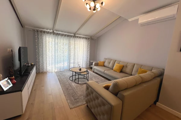 Jepet me qira apartament 2+1+2 tek Shkolla e Baletit, Tiranë!