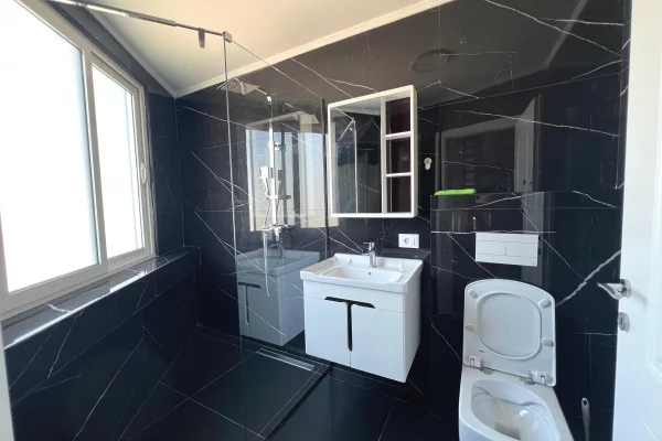 Shtepi me qera Apartament ne Tirane, 2+1, Mobilimi E mobiluar, Pagesa 1,000  Euro.