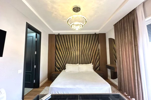 Shtepi me qera Apartament ne Tirane, 2+1, Mobilimi E mobiluar, Pagesa 1,300  Euro.
