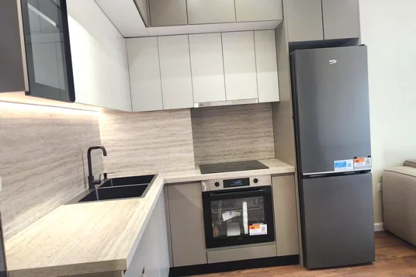 Shtepi ne shitje Apartament ne Tirane, 1+1, Mobilimi E mobiluar, Pagesa 150,000  Euro.