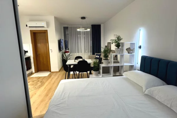 Shtepi ne shitje Apartament ne Durres, Garsoniere, Mobilimi E mobiluar, Pagesa 60,000  Euro.