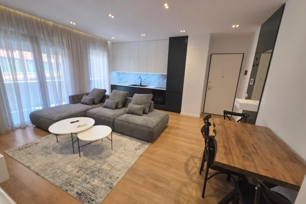 Shtepi me qera Apartament ne Tirane, 1+1, Mobilimi E mobiluar, Pagesa 1,000  Euro.