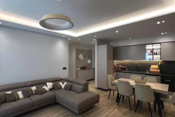 🏡 ME QIRA – APARTAMENT PREMIUM 2+1+2 | ZONA TEG 🏡
