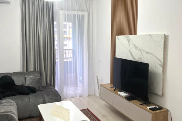 Shtepi me qera Apartament ne Tirane, 1+1, Mobilimi E mobiluar, Pagesa 40,000  Leke.